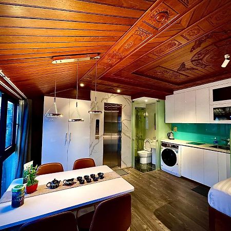 Maison Mackeno Hanoi Bagian luar foto